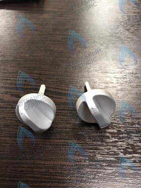 Ручки регулировки ОВ и ГВС (2шт/компл) Domina C/F N, Arena C/F 13-24 FERROLI (35015640)