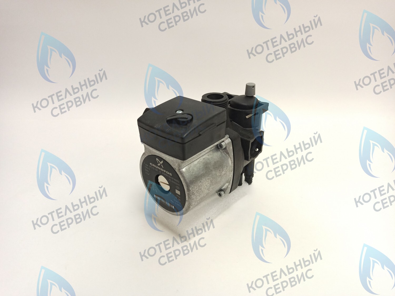AA10010005 Насос GRUNDFOS UPS15-60 AOKR ELECTROLUX Hi-Tech 32 Fi в Екатеринбурге	