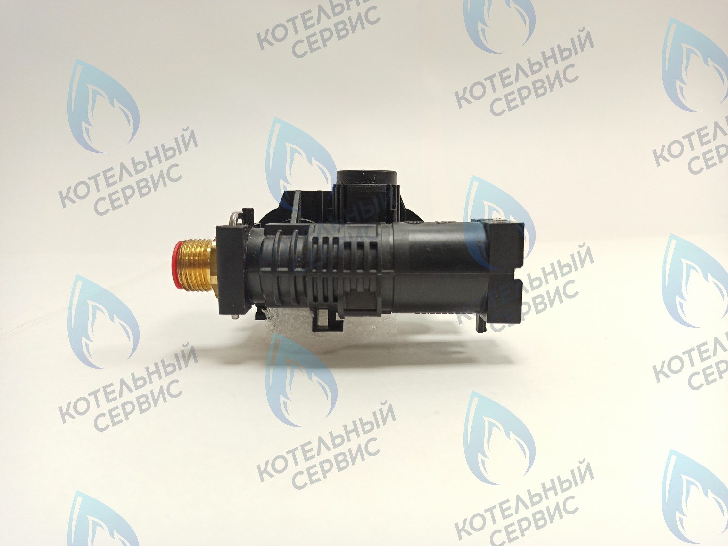 8718644558 Гидравлический блок обратки для котлов Bosch WBN 6000, Buderus U072 (90060731) в Екатеринбурге	