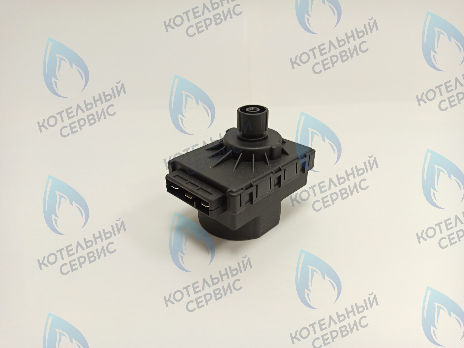 GM001-05 Сервопривод (мотор) трехходового клапана универсальный 7,5мм 220/240v (С) FERROLI, PROTHERM, VIESSMANN, ALPENHOFF, ALPHATHERM, ELECTROLUX, ROC, ELSOTHERM, OASIS, POLYKRAFT, HAIER, CHAFFOTEAUX, ARISTON, MIZUDO, ITALTHERM, THERMEX в Екатеринбурге	