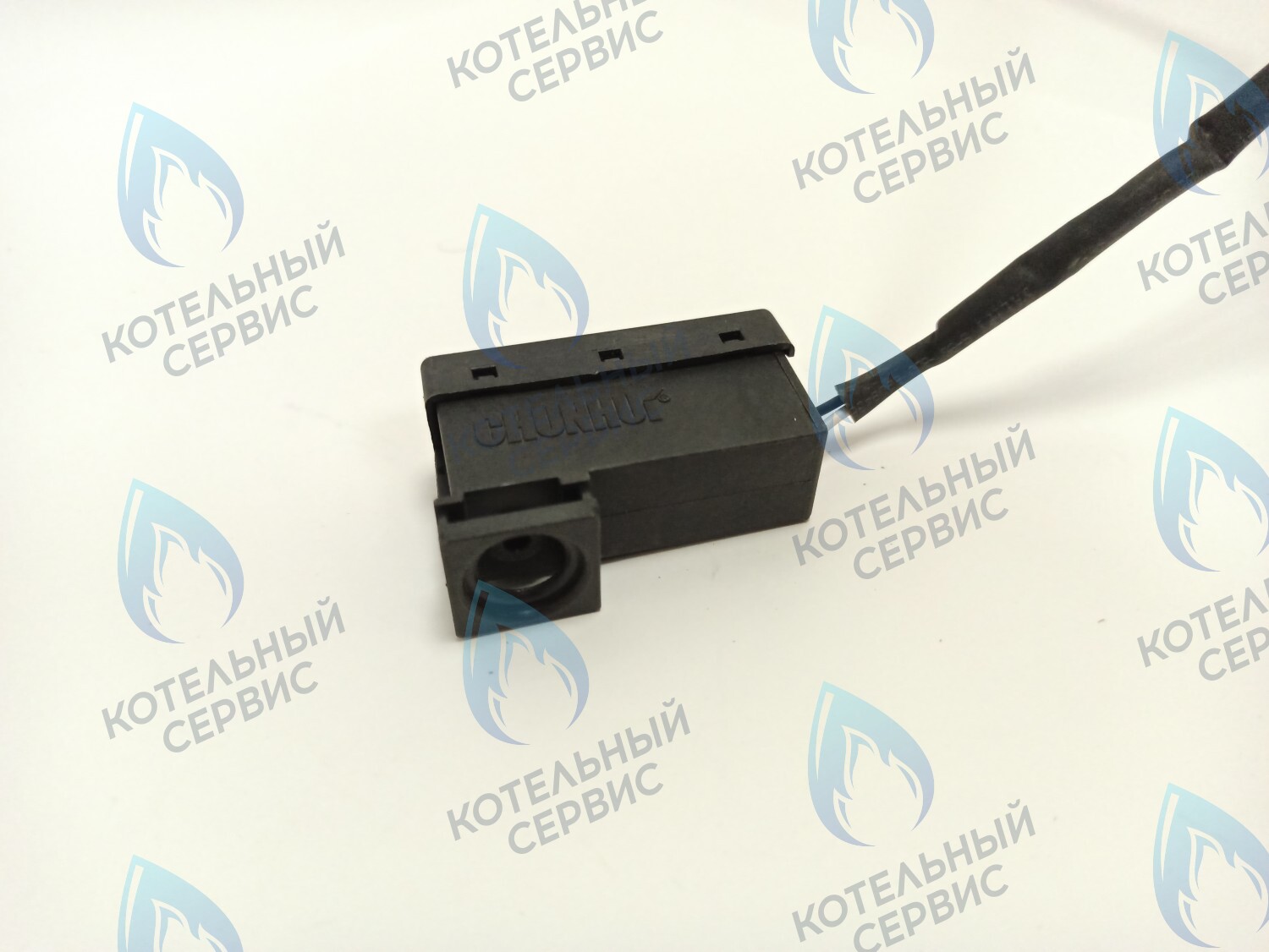 FS018-02 Микропереключатель с кабелем CHUNHUI ELECTROLUX (AB13050013), BAXI (5641800), Neva Lux (11614) в Екатеринбурге	