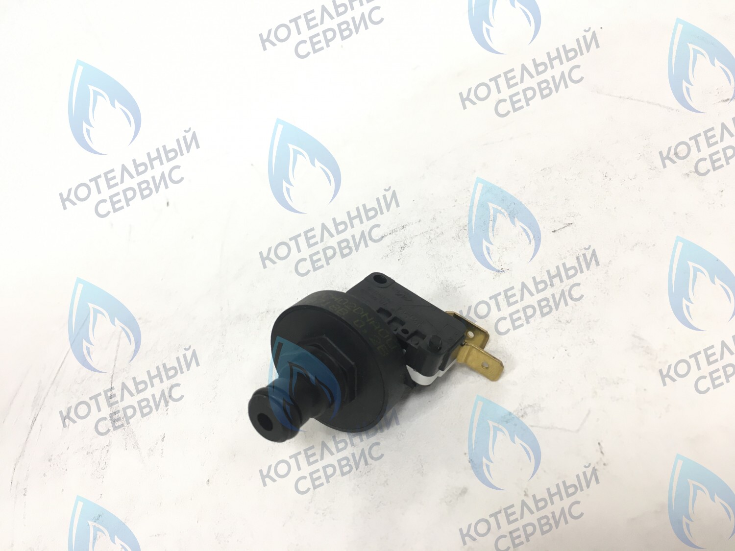 30140 Датчик давления 21000 6053 00600 в Екатеринбурге	