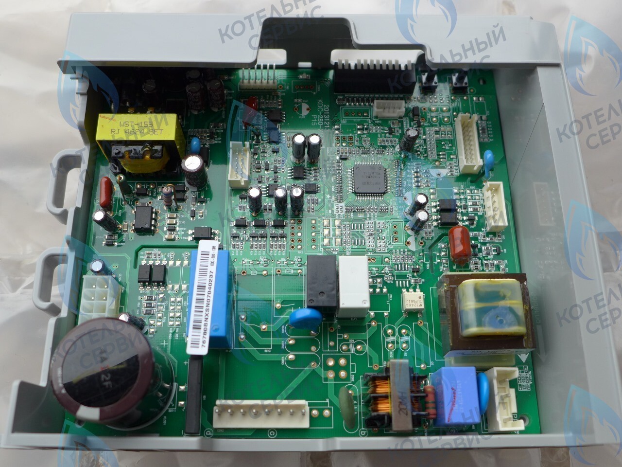 30012695C Плата (блок управления, контроллер) NAVIEN Prime Coaxial 30-35K, Smart Tok Coaxial 30-35K (30012695A) в Екатеринбурге	