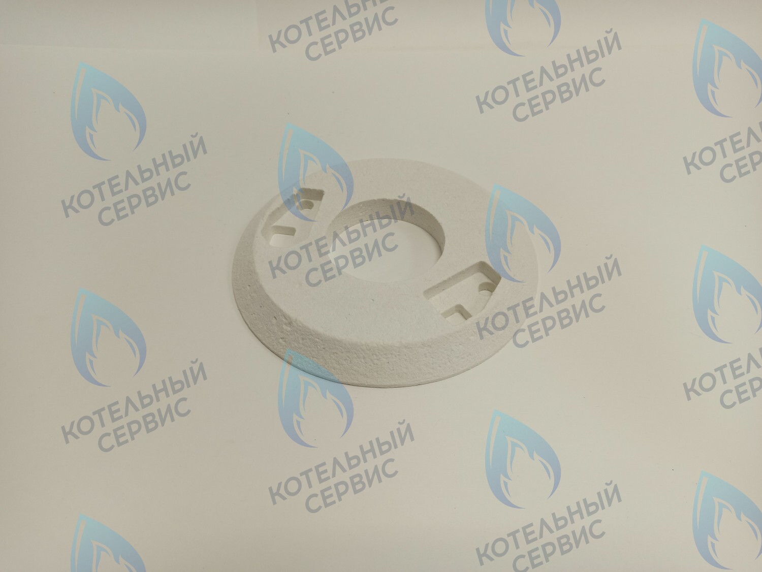 BC211 Термоизоляционная панель передняя (изоляционная прокладка) ARISTON (60000297) в Екатеринбурге	