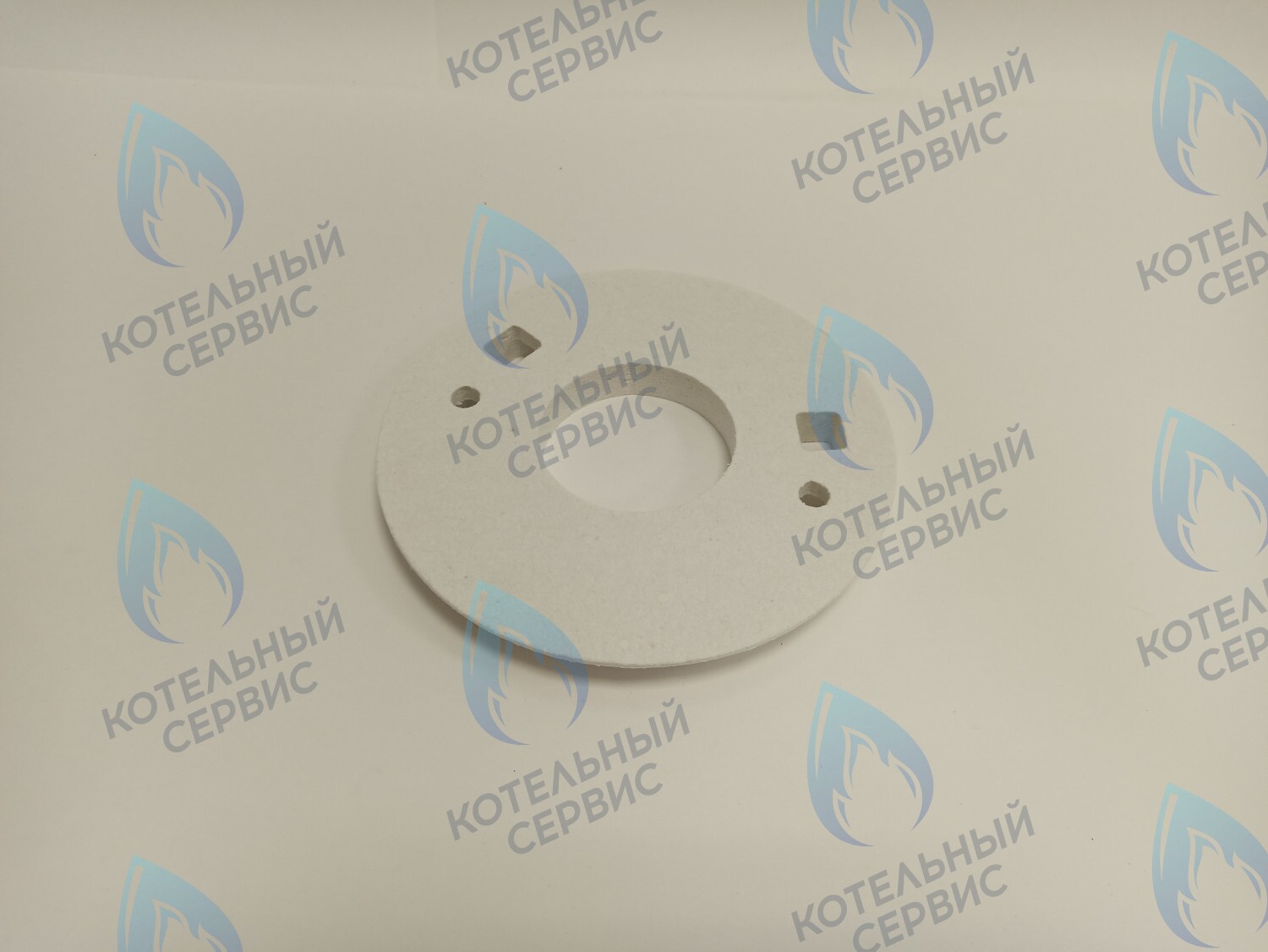 BC211 Термоизоляционная панель передняя (изоляционная прокладка) ARISTON (60000297) в Екатеринбурге	