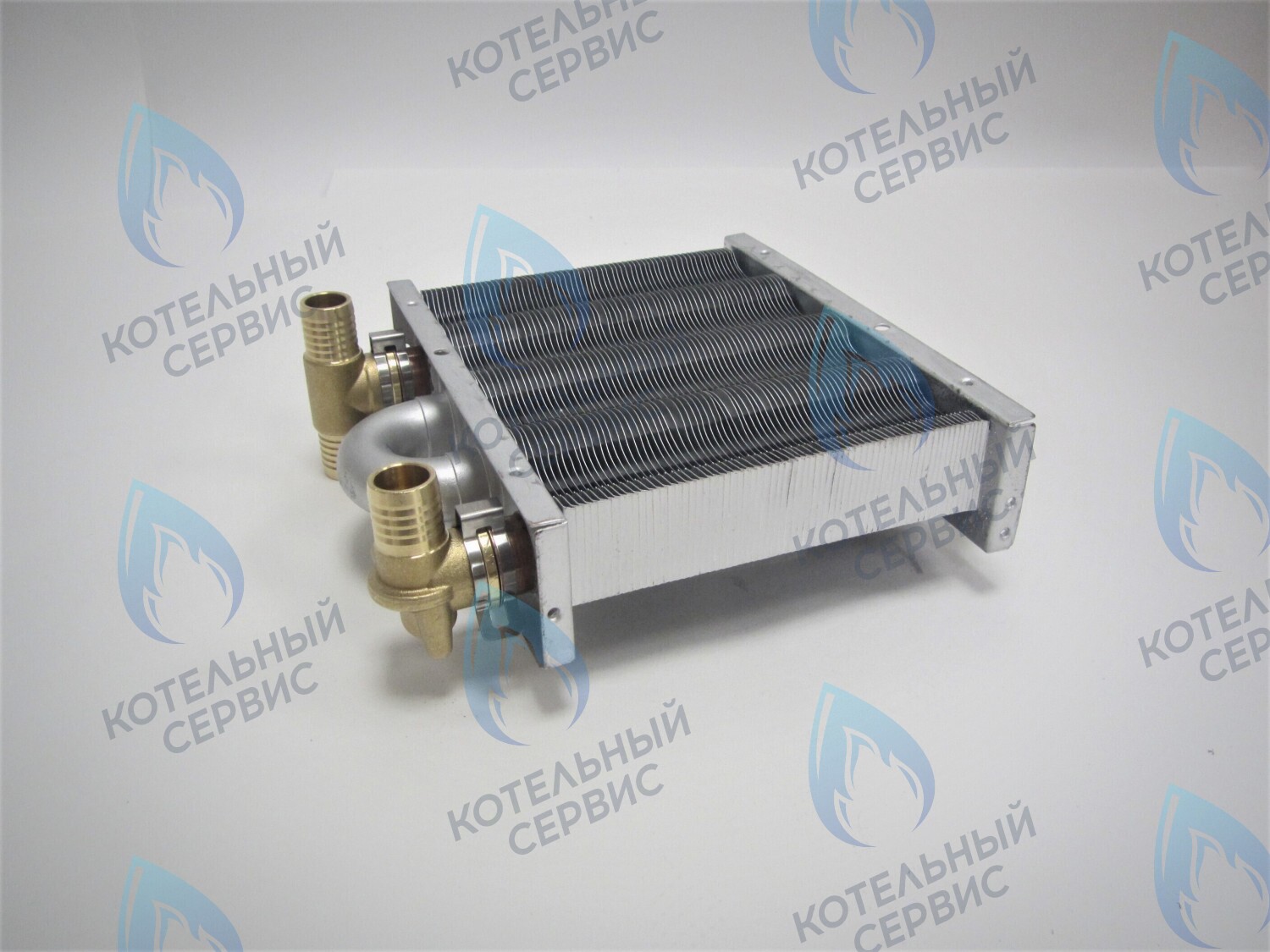 EM021-142-Фитинг-Комп Теплообменник отопления с фитингами (142 мм) 67 FIN (100 HSG/ICH/MSC) DAEWOO в Екатеринбурге	