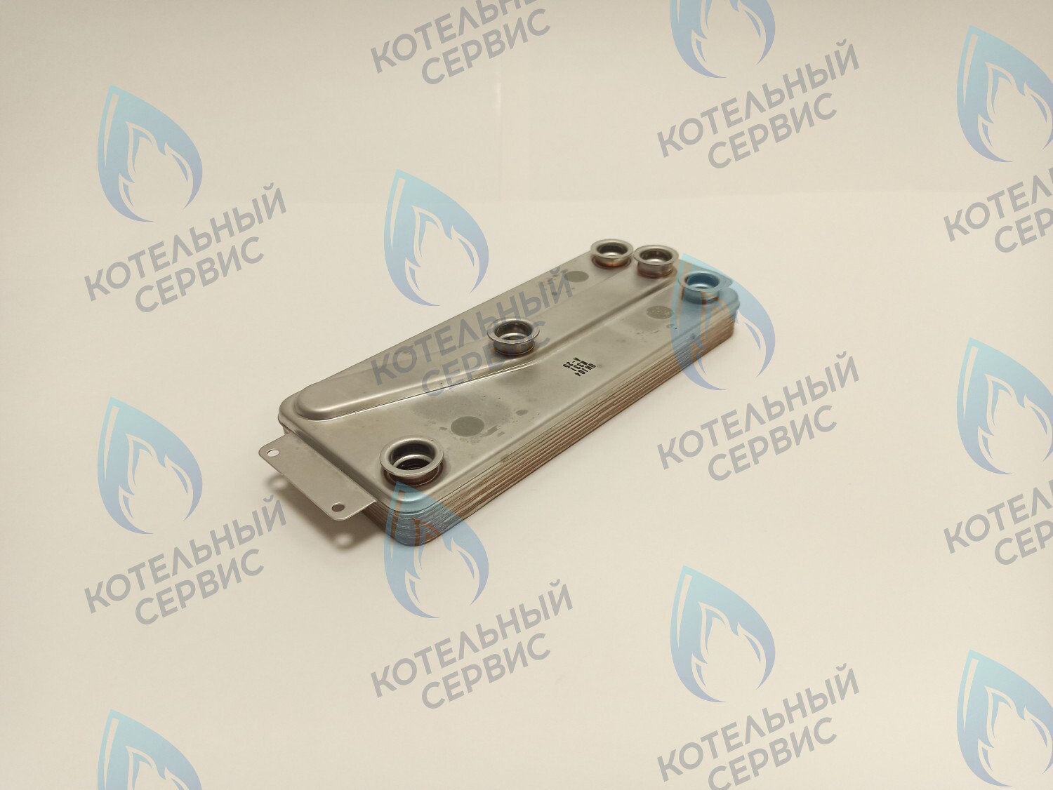 440016703 Теплообменник ГВС RINNAI RMF/CMF 257 (440012954) в Екатеринбурге	