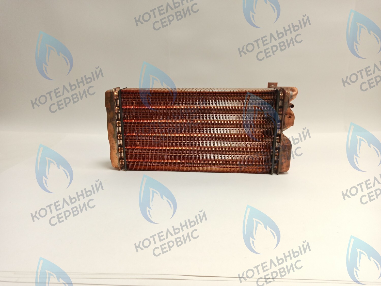 EB031-320-02 Теплообменник U052-28K BUDERUS (87154068140) в Екатеринбурге	