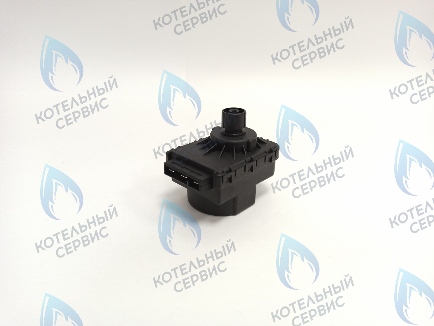 GM001-03 Сервопривод (мотор) трехходового клапана Универсальный 7,5 mm – 220/240V (С) FERROLI, ELSOTHERM, ELECTROLUX, Protherm, GAZECO, POLYKRAFT, ROC, OASIS, HAIER, CHAFFOTEAUX, ARISTON,  MIZUDO, ALPHATHERM, Thermex в Екатеринбурге	