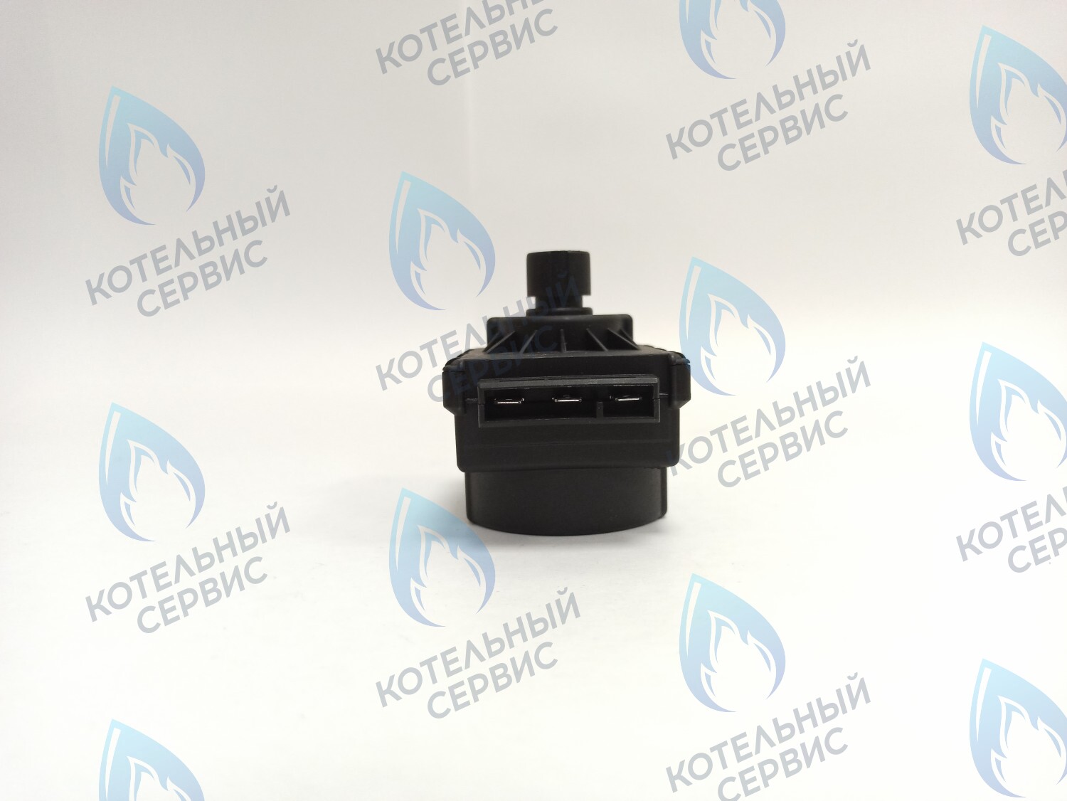 GM001-03 Сервопривод (мотор) трехходового клапана универсальный 7,5мм 220/240v (С) FERROLI, PROTHERM, VIESSMANN, ALPENHOFF, ALPHATHERM, ELECTROLUX, ROC, ELSOTHERM, OASIS, POLYKRAFT, HAIER, CHAFFOTEAUX, ARISTON, MIZUDO, ITALTHERM, THERMEX в Екатеринбурге	