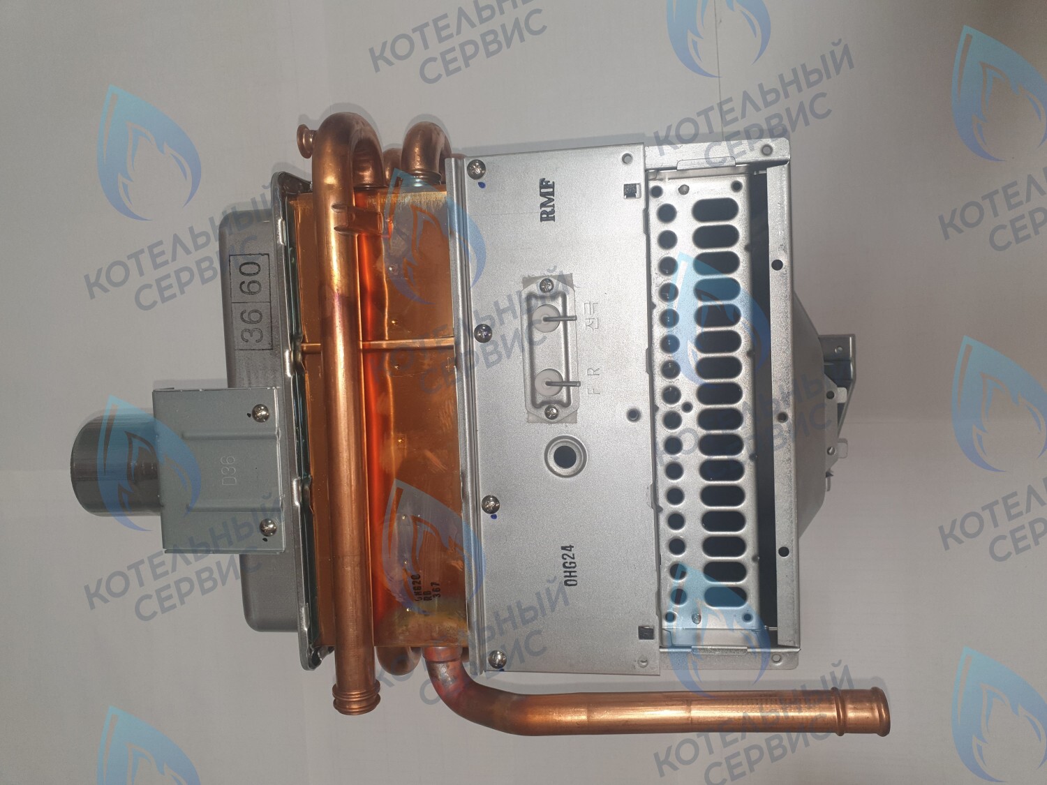 440017871 Теплообменник отопления RINNAI U в сборе (камера сгорания и патрубок D60 для UE) 30/36/42 (440017992) в Екатеринбурге	