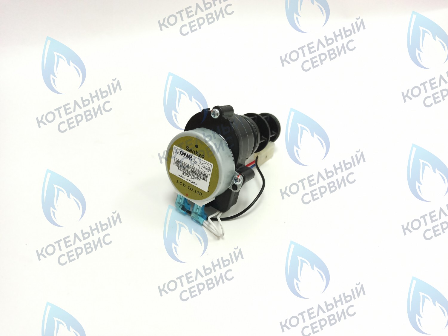 30013136A Трехходовой клапан Navien Deluxe C/E 13-40k в Екатеринбурге	