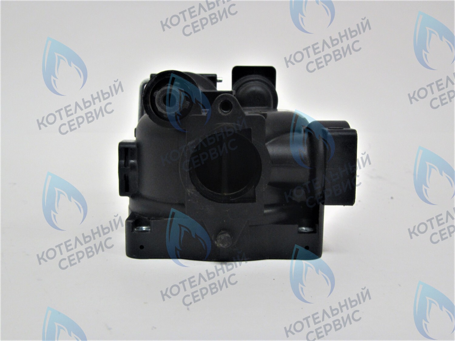 PMF01CW Улитка циркуляционного насоса (отверстие сзади, одно справа сбоку) FERROLI ARENA, DIVA под насос WILO (W21CW) в Екатеринбурге	