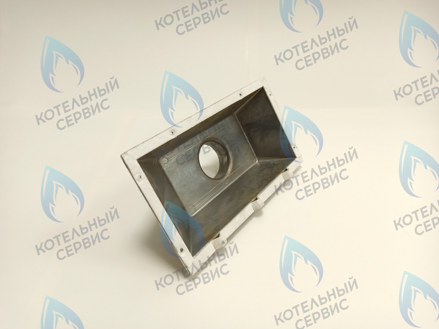 3050075 Коллектор отработанных газов 29,1кВт-40,7кВт CELTIC в Екатеринбурге	