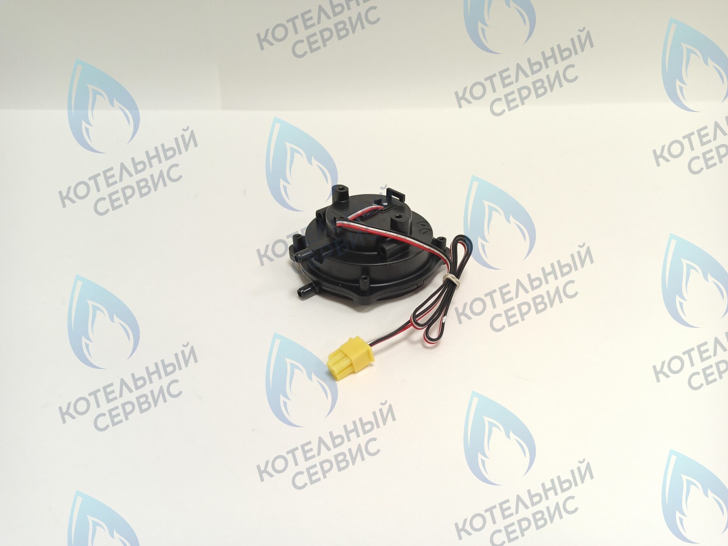 30000660B Датчик давления воздуха APS NAVIEN Deluxe, Ace (NASS9EX00006, 30000660A) в Екатеринбурге	