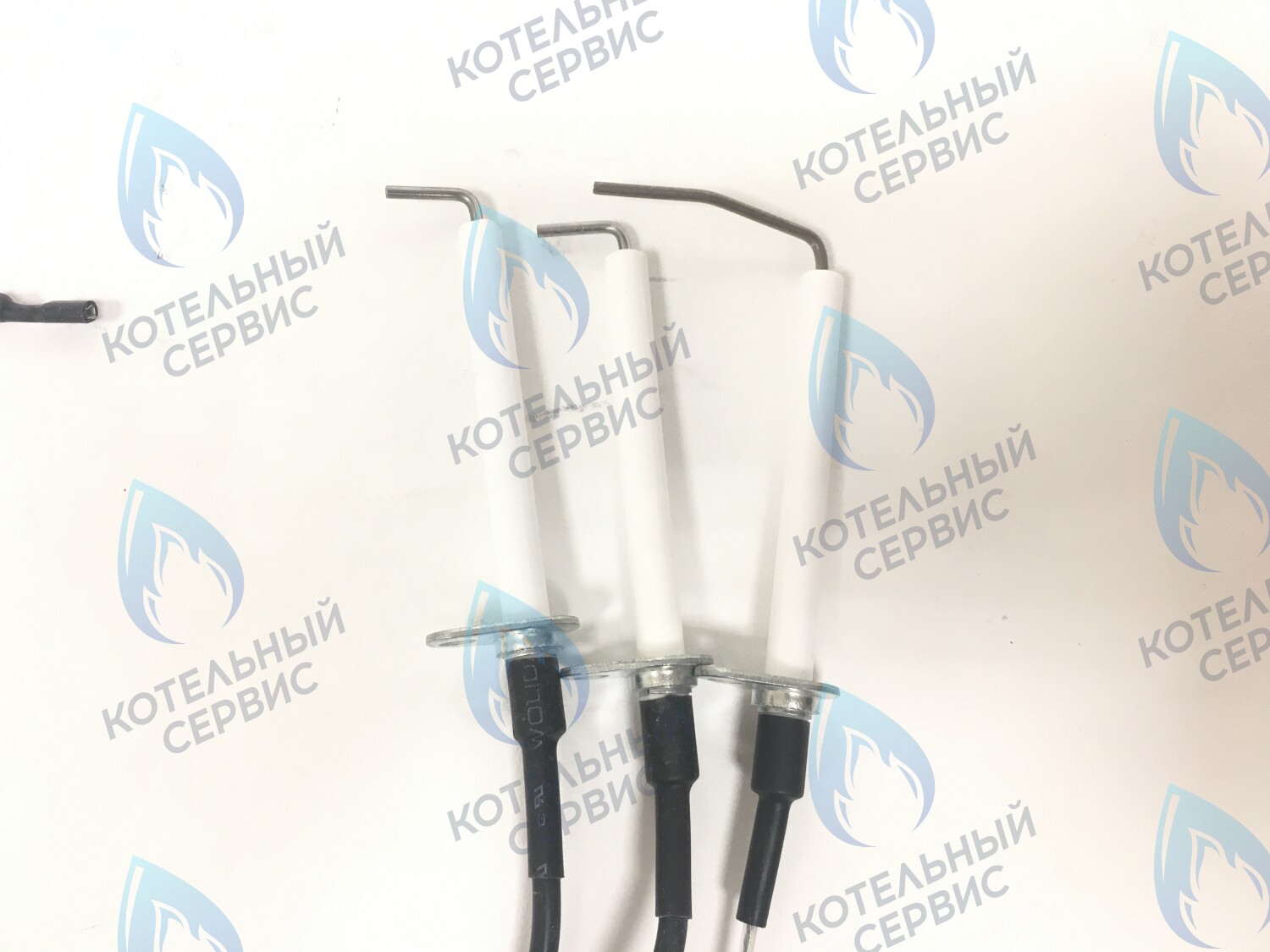 05-4023 Комплект электродов с кабелями GAZECO 18 C1/C2/T1/T2, 24 C1/C2/T1/T2 (после 2012г.) в Екатеринбурге	