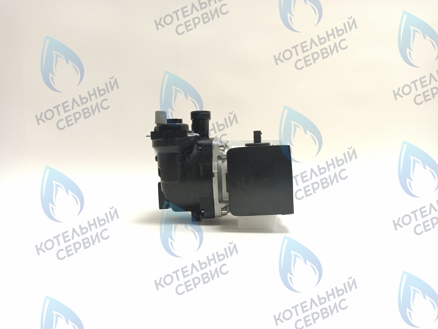 PMB60AW67-WC83BB-Комп Насос циркуляционный 12/6.7 83W BOSCH WBN2000/WBN6000, BUDERUS U072 (87186450600) в Екатеринбурге	