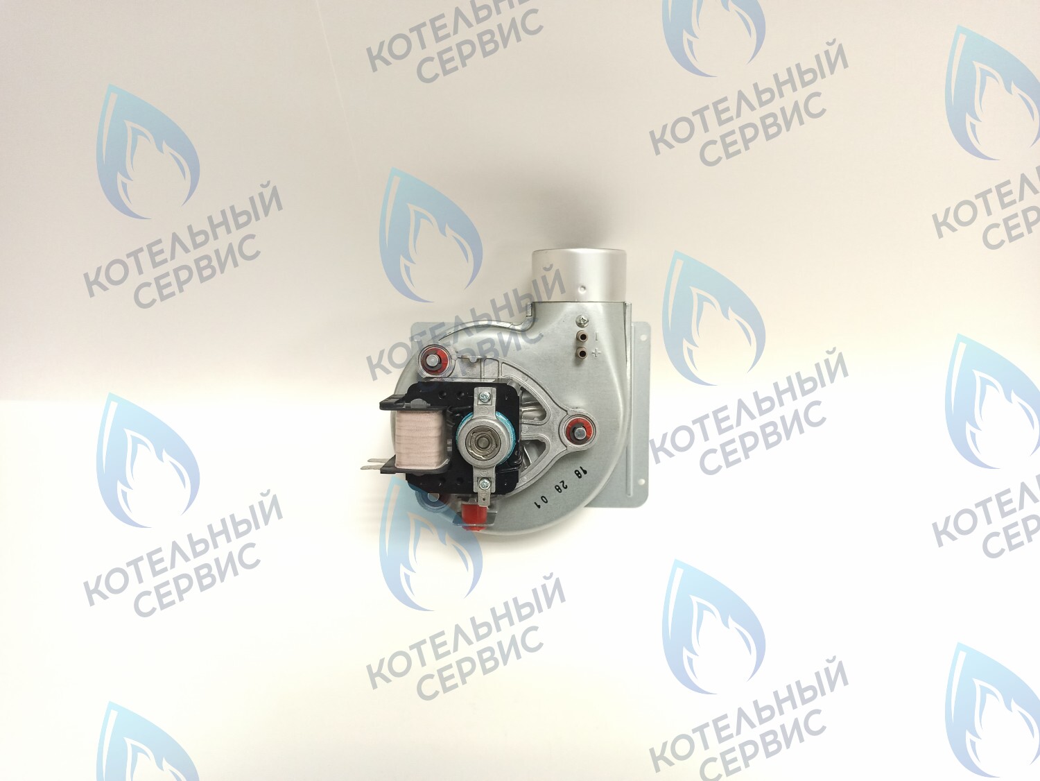 07-4003-02 Вентилятор дымоудаления (35W) GAZECO 18 T1/T2, 24 T1/T2  ДЛЯ КОТЛОВ С 05.2016 ГОДА ВЫПУСКА в Екатеринбурге	