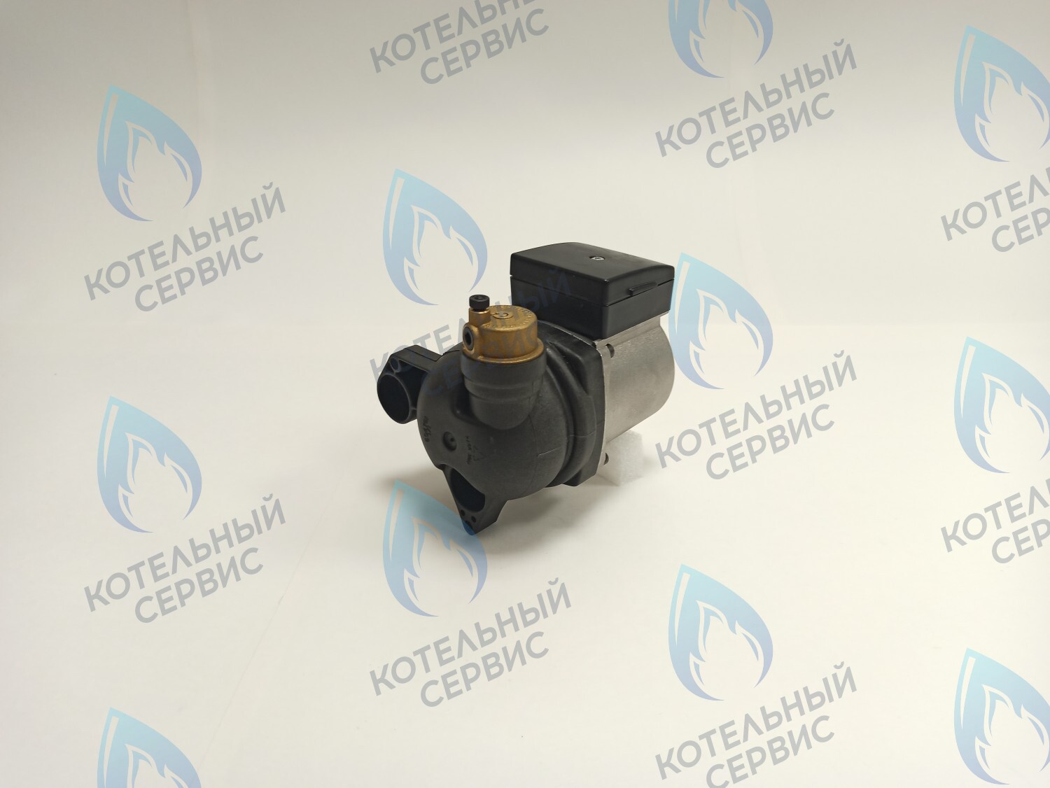 5661200 Циркуляционный насос UP15-50 с коннектором BAXI (против часовой стрелки) (колесо 67/30мм) в Екатеринбурге	