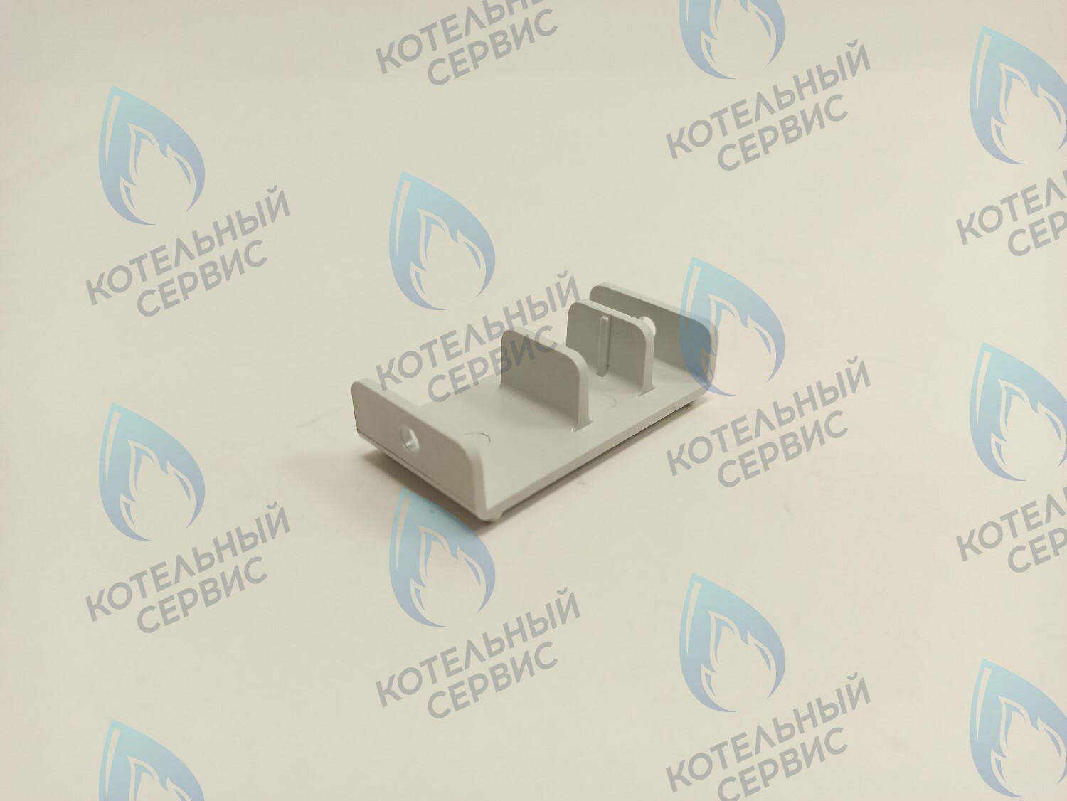 EM00042 Пластиковый держатель расширительного бачка KENTATSU Nobby Smart II 24/28/32-2CSF в Екатеринбурге	